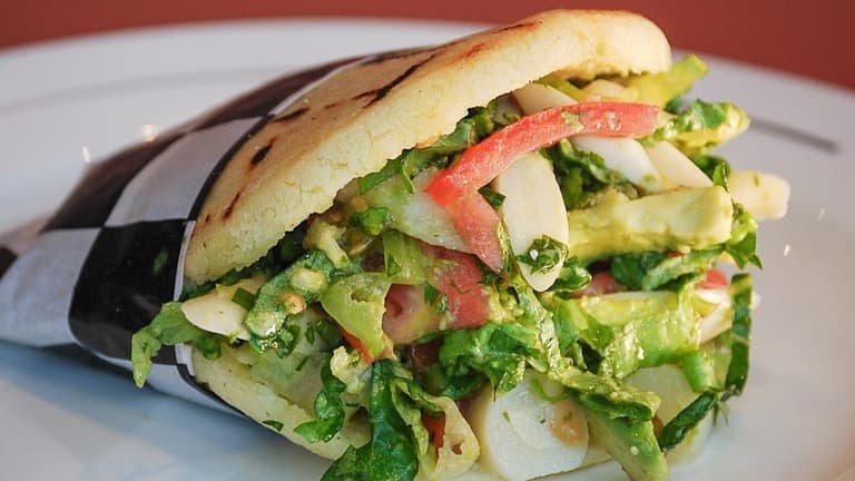 Arepa vegetariana
